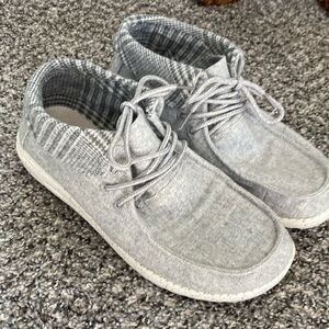 Hey Dude Britt Plaid